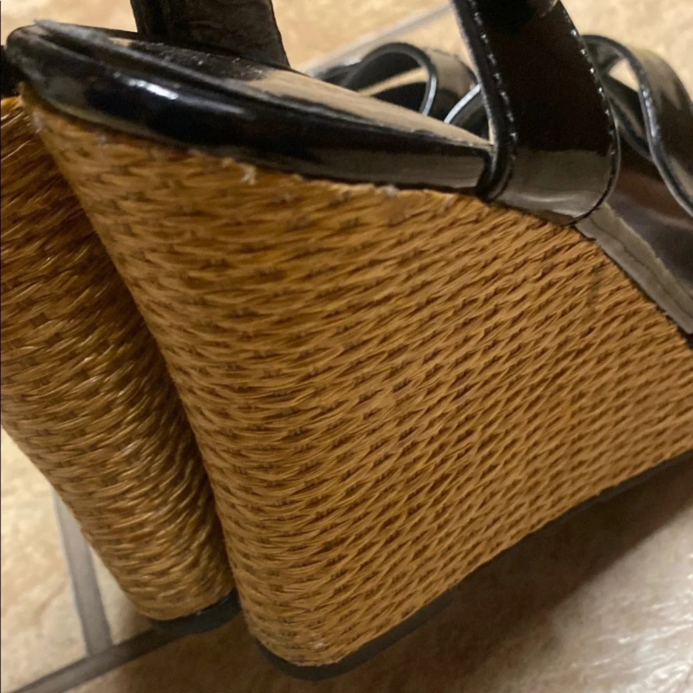 Sleek Black Espadrille 8.5 Sandals with Patent Straps Spring Wedding Guest